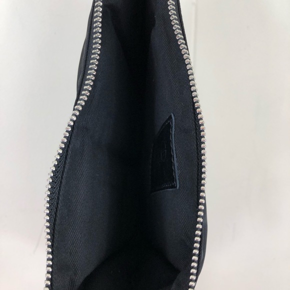 Daniele Marinelli Padded Leather Wristlet - Picture 8 of 9